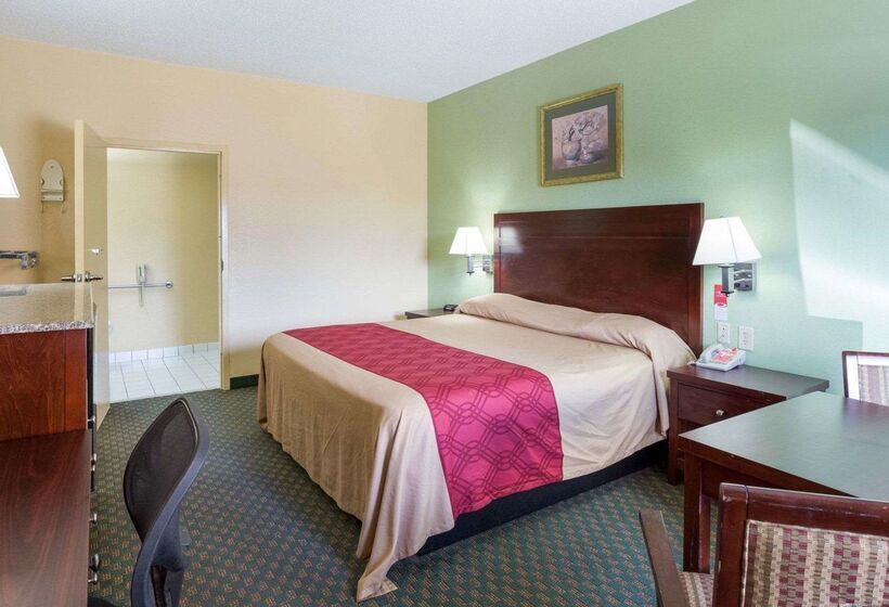 Hotel Rodeway Inn & Suites