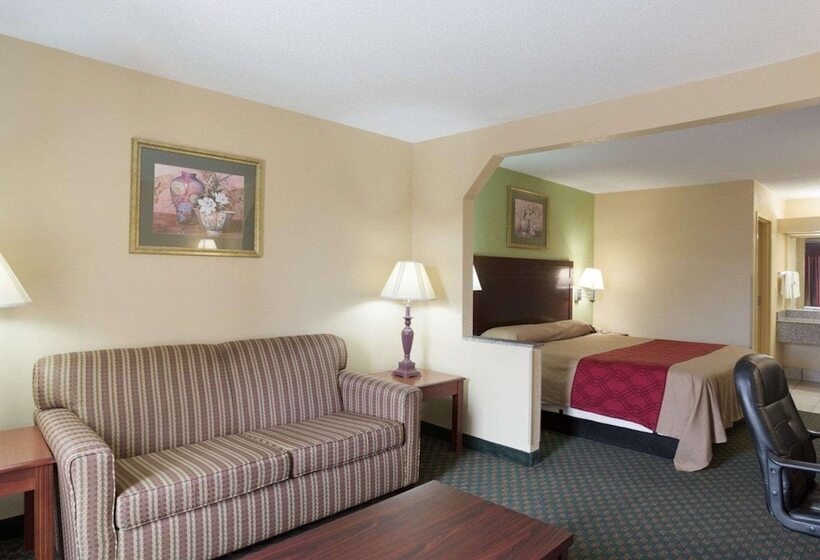 Hotel Rodeway Inn & Suites