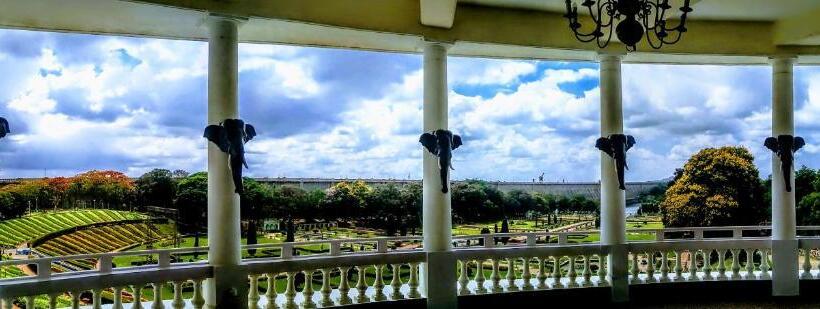 酒店 Royal Orchid Brindavan Garden Mysore