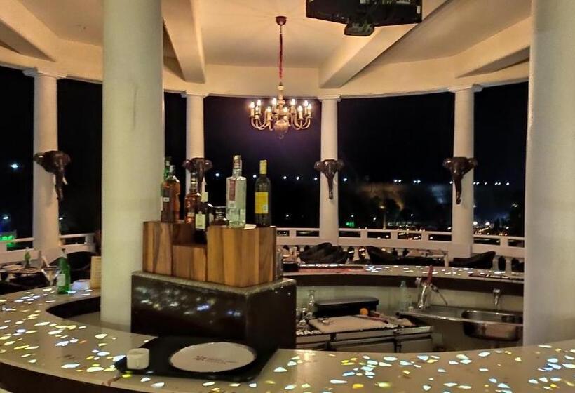 酒店 Royal Orchid Brindavan Garden Mysore