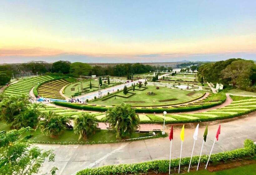 酒店 Royal Orchid Brindavan Garden Mysore