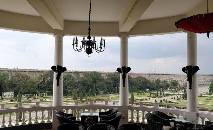 酒店 Royal Orchid Brindavan Garden Mysore