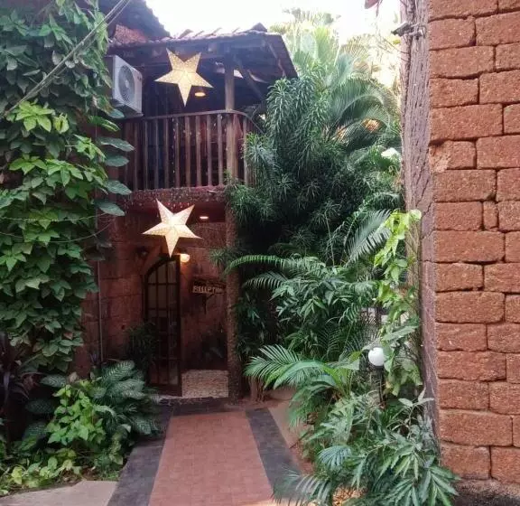 בית מלון כפרי Sea Breeze Village, Baga Goa