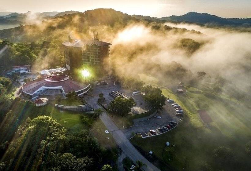 酒店 Summit Rainforest Golf Resort & All Inclusive