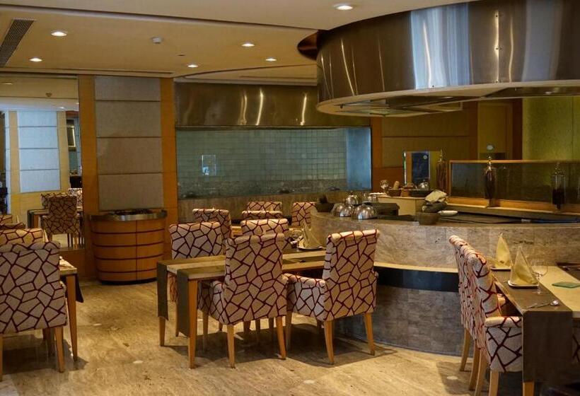 酒店 Taj Chandigarh