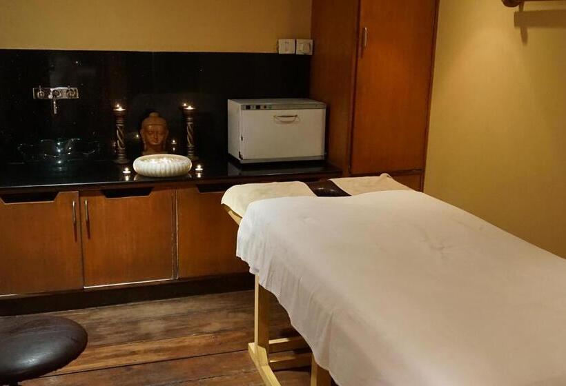 酒店 Taj Chandigarh