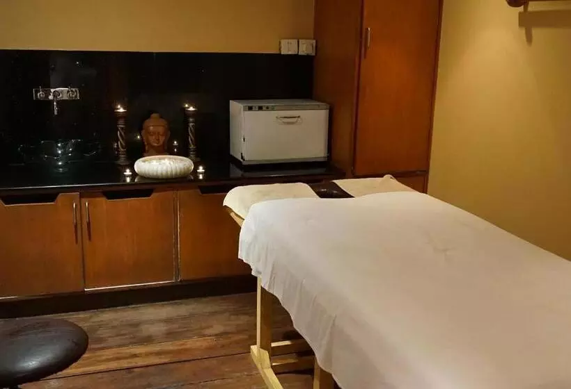 酒店 Taj Chandigarh