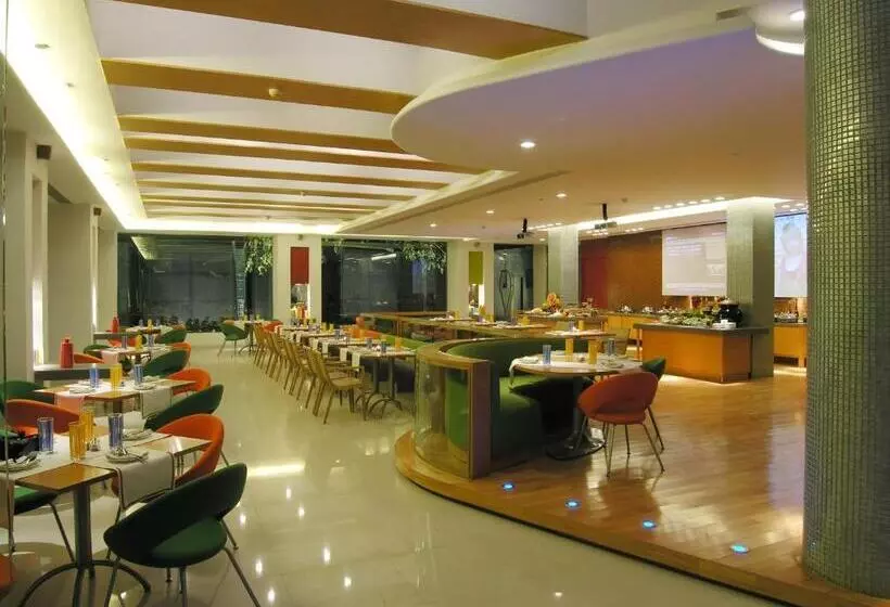 酒店 Taj Chandigarh