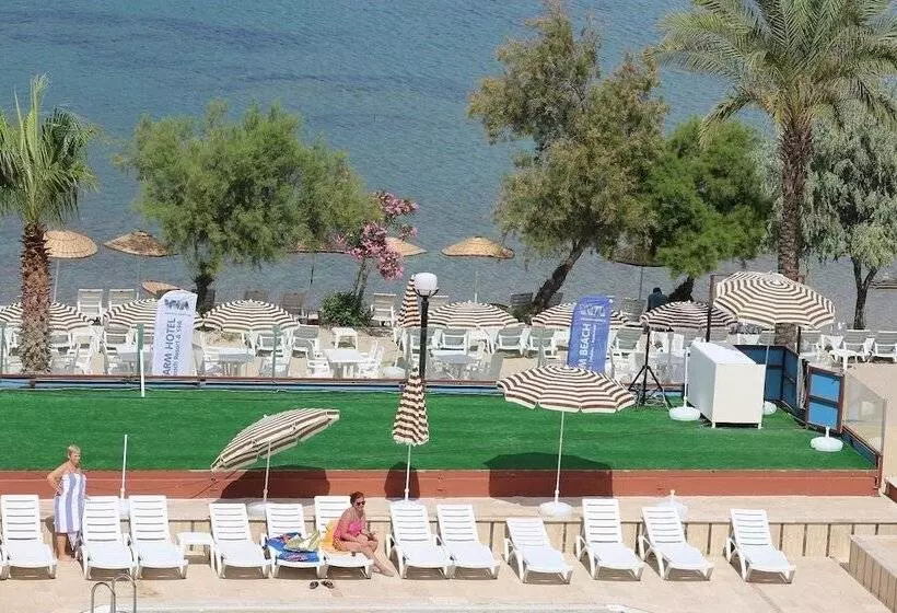 Wa Cesme Farm Hotel Beach Resort & Spa