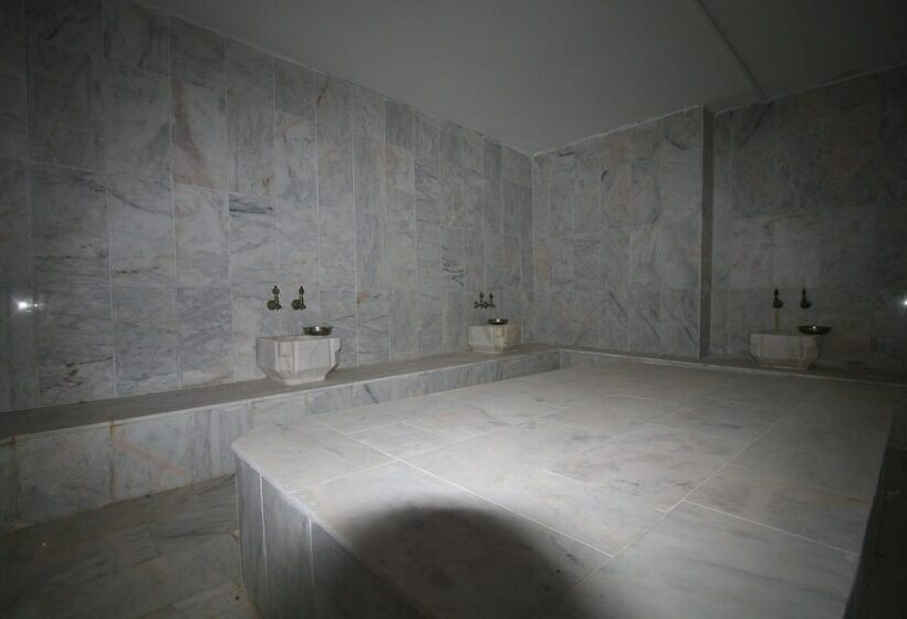 Wa Cesme Farm Hotel Beach Resort & Spa