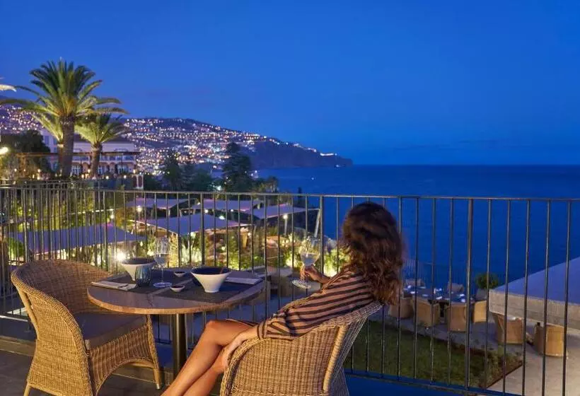 Hotelli Les Suites At The Cliff Bay   Portobay
