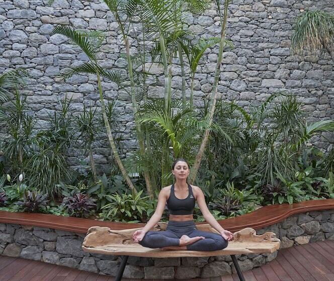 Hotel Les Suites At The Cliff Bay   Portobay