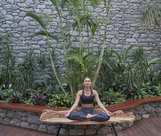 Hotelli Les Suites At The Cliff Bay   Portobay