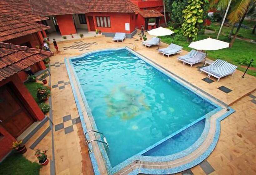 Deshadan Cliff & Beach Resort,varkala