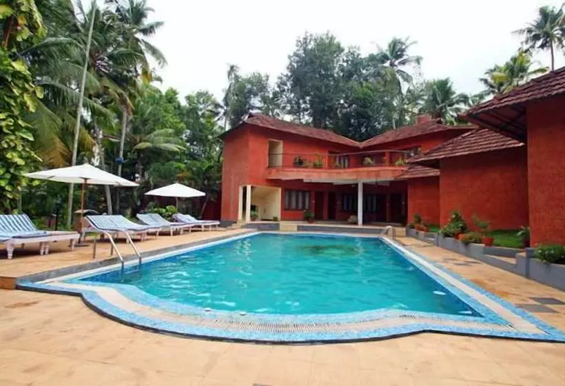 Deshadan Cliff & Beach Resort,varkala