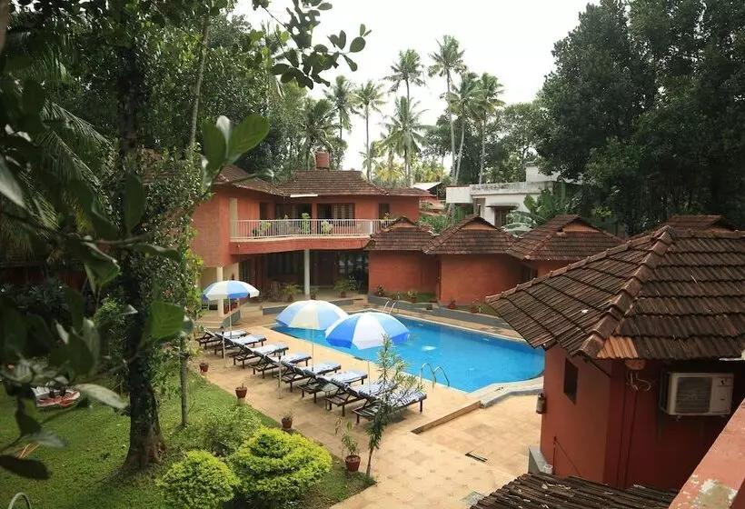Deshadan Cliff & Beach Resort,varkala