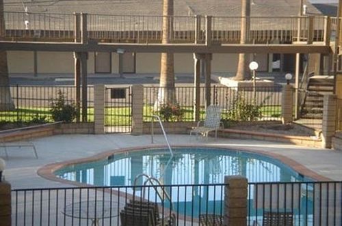 ホテル Americas Best Value Inn-Sun City