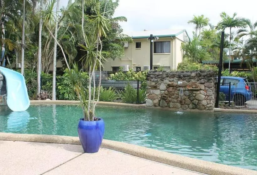 酒店 Bohemia Resort Cairns