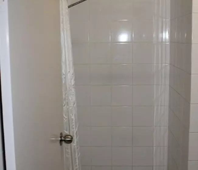 酒店 Bohemia Resort Cairns