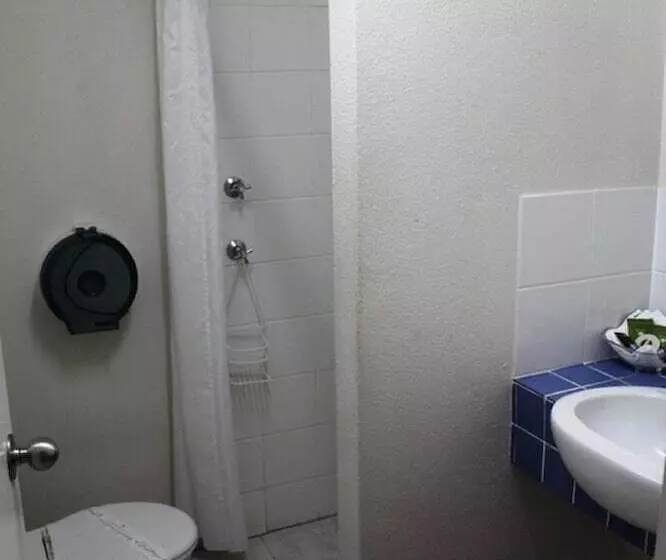 酒店 Bohemia Resort Cairns