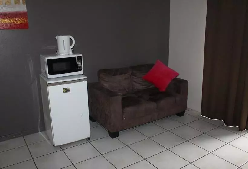 酒店 Bohemia Resort Cairns