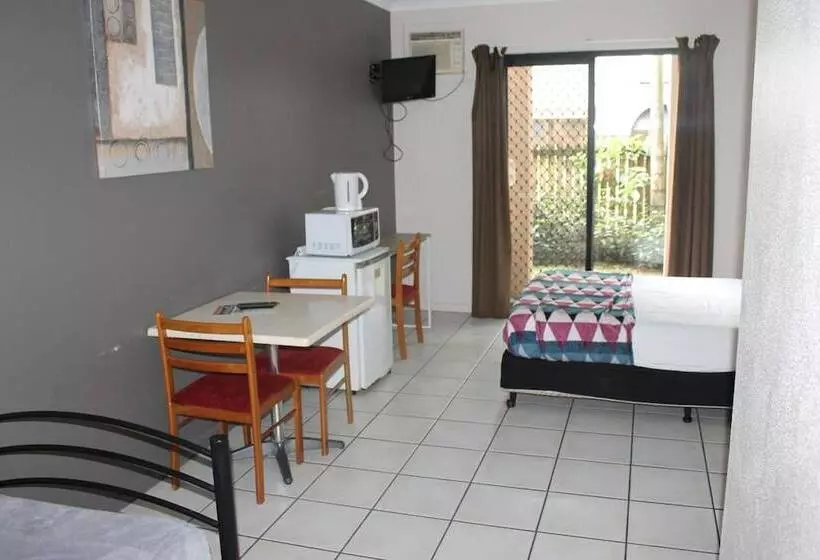 酒店 Bohemia Resort Cairns