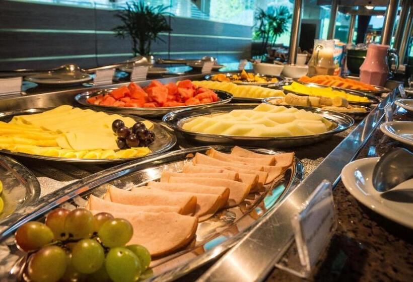 ホテル Capivari Ecoresort