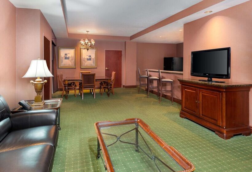 فندق Embassy Suites Lincoln