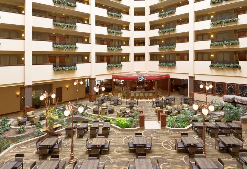 فندق Embassy Suites Lincoln