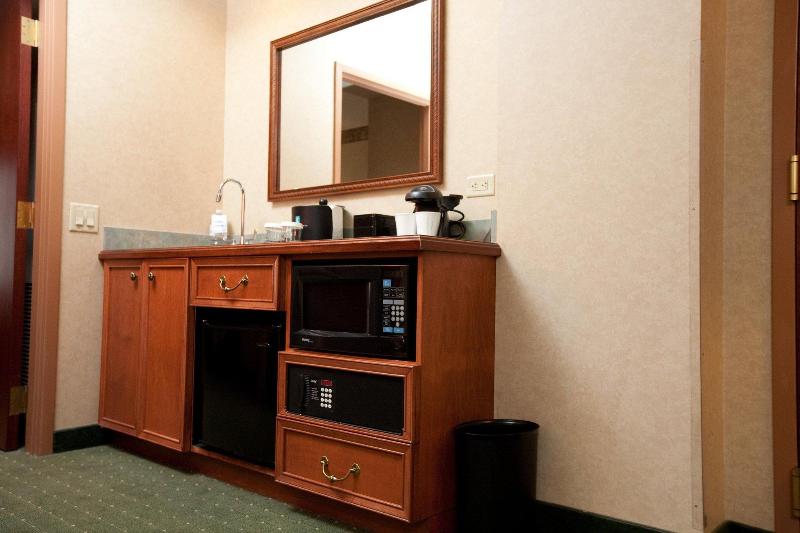 فندق Embassy Suites Lincoln