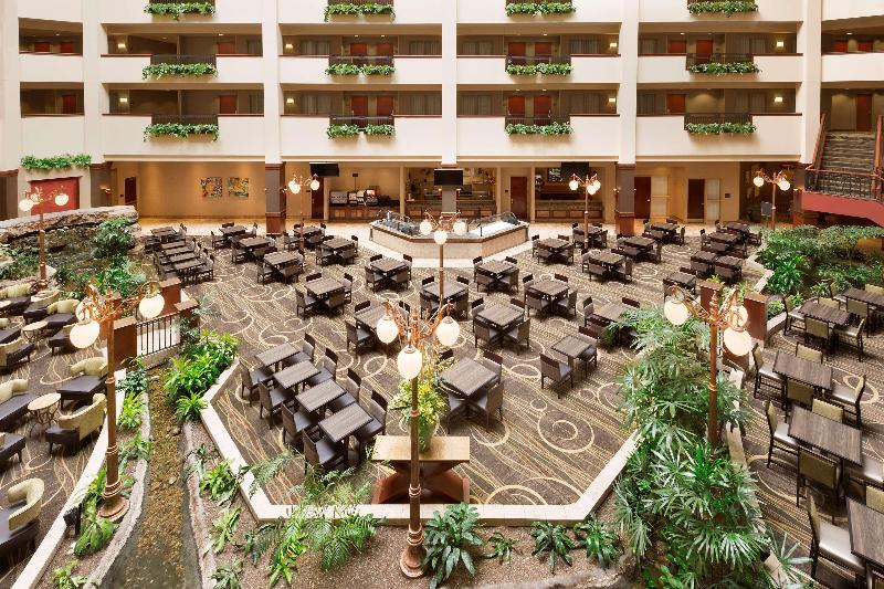 فندق Embassy Suites Lincoln