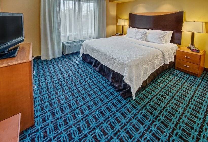 Hotel Fairfield Inn And Suites By Marriott Naples