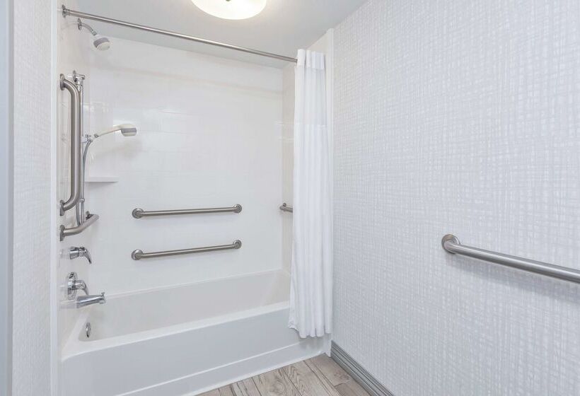 فندق Hampton Inn & Suites Wells Ogunquit