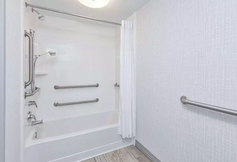 هتل Hampton Inn & Suites Wells Ogunquit