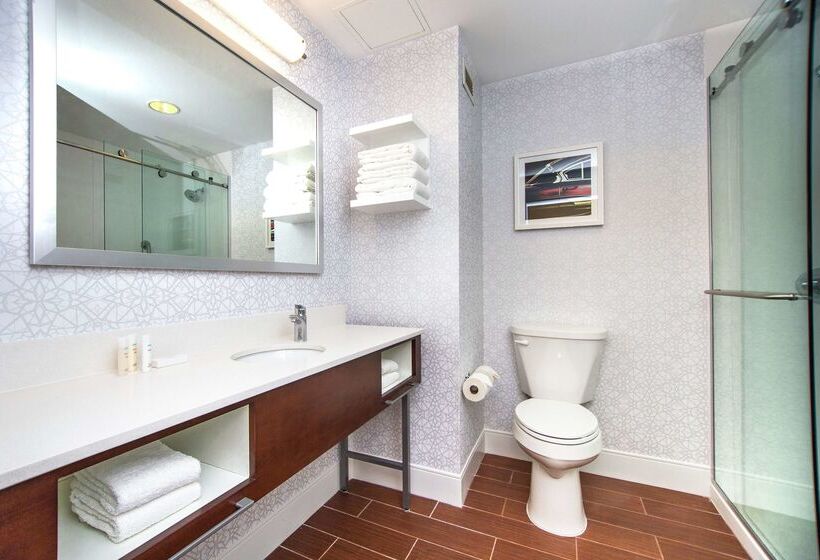 فندق Hampton Inn Deadwood At Tin Lizzie Gaming Resort