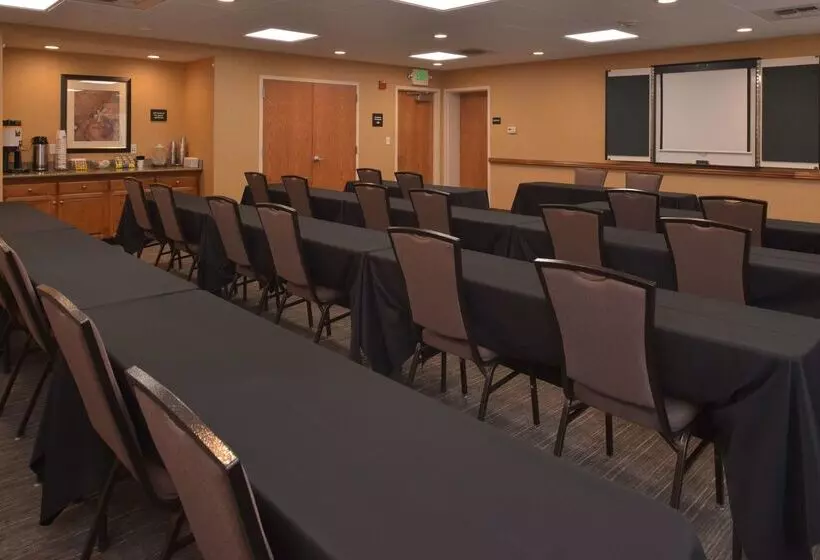 ホテル Hampton Inn & Suites Bakersfield Northairport