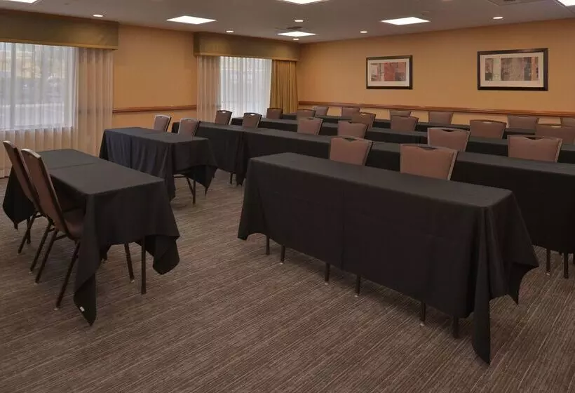 ホテル Hampton Inn & Suites Bakersfield Northairport