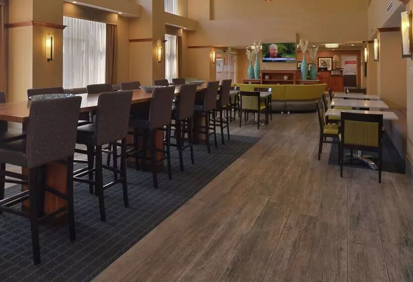 ホテル Hampton Inn & Suites Bakersfield Northairport