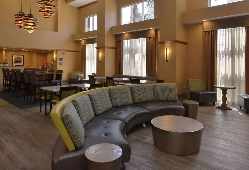 ホテル Hampton Inn & Suites Bakersfield Northairport