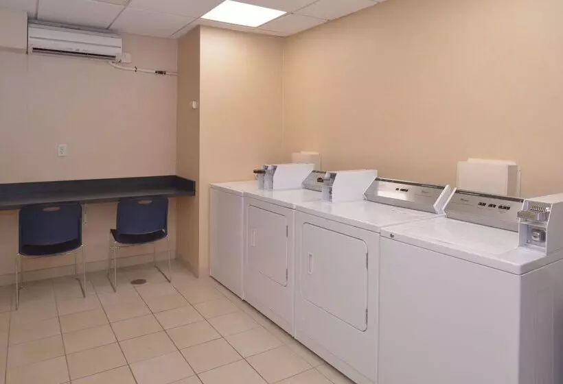 ホテル Hampton Inn & Suites Bakersfield Northairport
