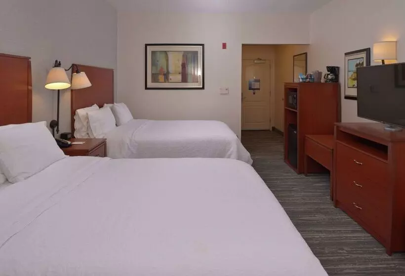 ホテル Hampton Inn & Suites Bakersfield Northairport