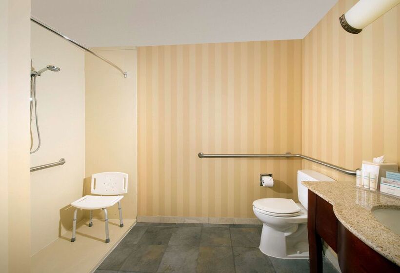 فندق Hampton Inn & Suites San Antonioairport