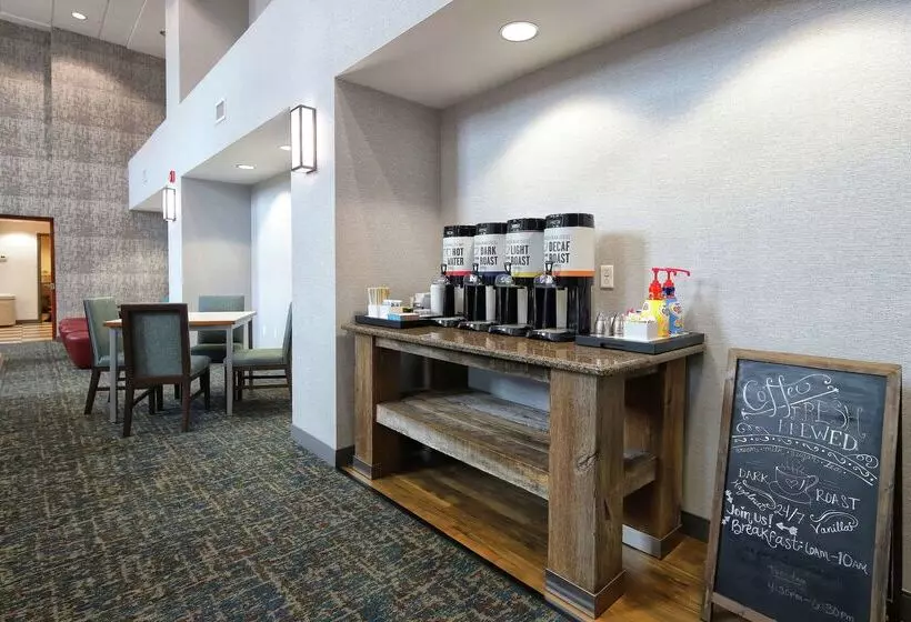 هتل Hampton Inn & Suites Tucson East/williams Center