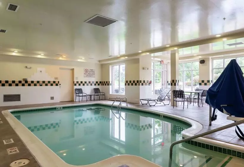 Отель Hilton Garden Inn Plymouth