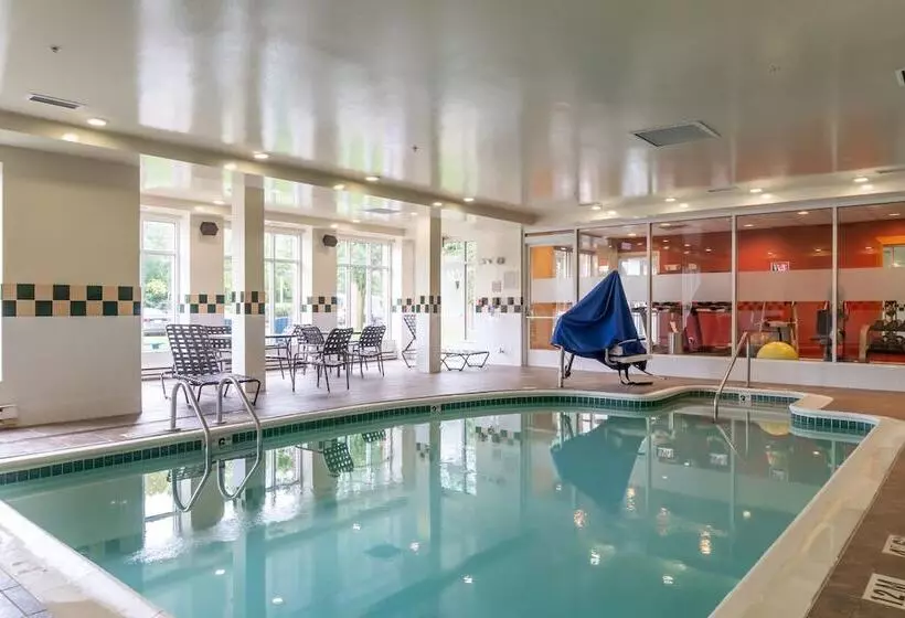 Отель Hilton Garden Inn Plymouth