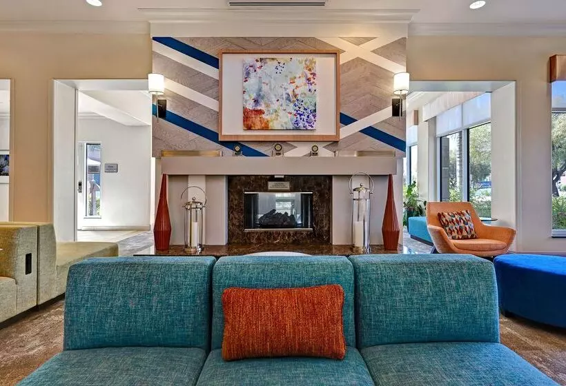 호텔 Hilton Garden Inn San Bernardino