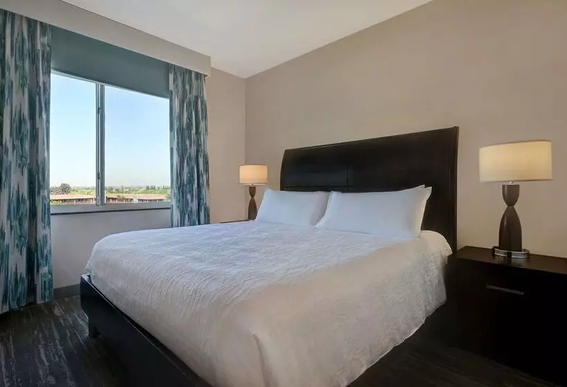 호텔 Hilton Garden Inn San Bernardino