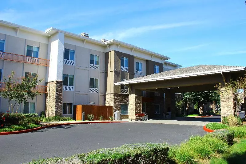 Holiday Inn Express Hotel & Suites Napa Valley American Canyon, An Ihg