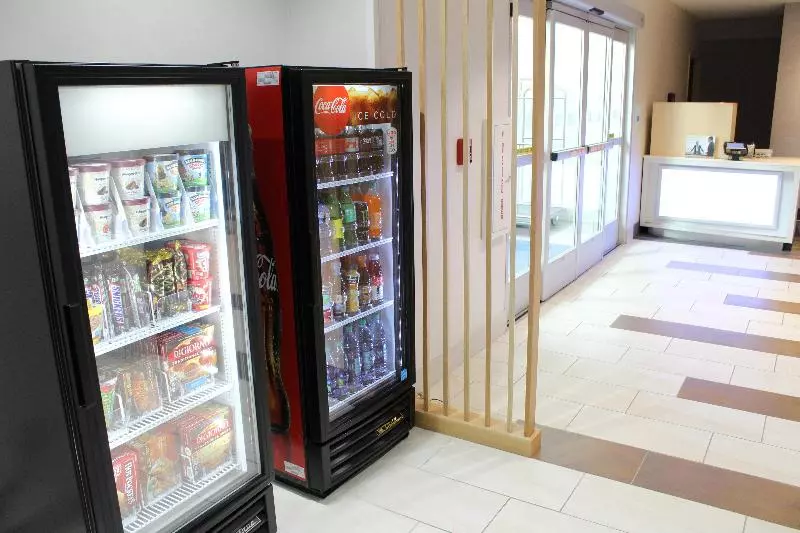 Holiday Inn Express Hotel & Suites Napa Valley American Canyon, An Ihg