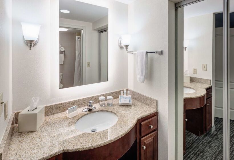 فندق Homewood Suites By Hilton Huntsvillevillage Of Providence